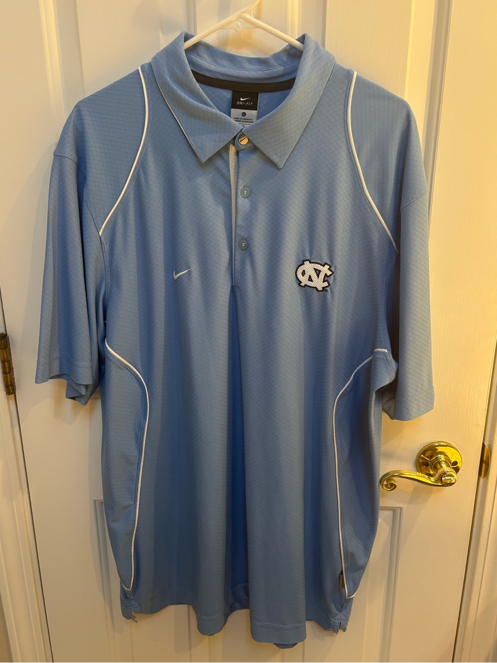 Nike Men's North Carolina Tar Heels Polo